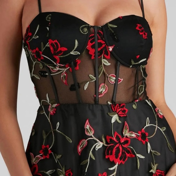 Windsor Katherine embroidered tulle ball gown Prom Corset Bustier Floral 11/12 - Picture 3 of 14